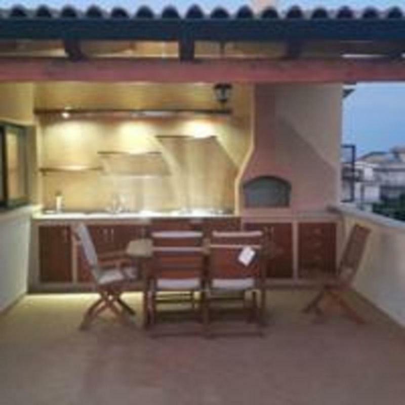 B&B E Casa Vacanza Al Castello 罗切拉伊奥尼卡 外观 照片